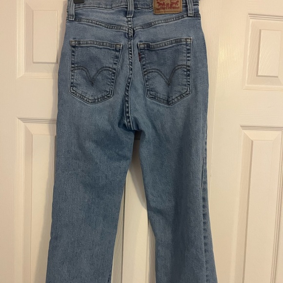 Levi’s high waisted cropped flare size 26 jeans vintage style - Picture 5 of 6